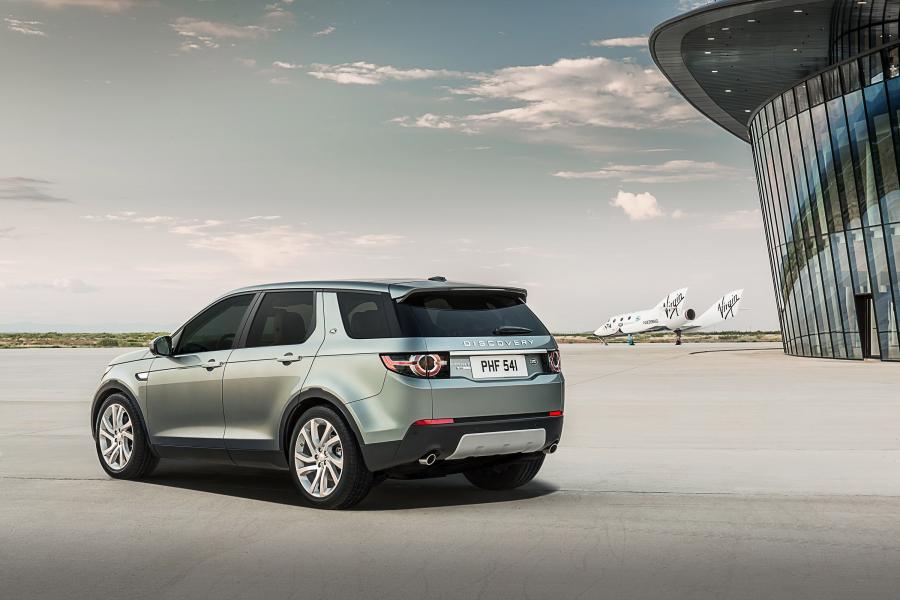  Land Rover Discovery Sport HSE Luxury 2015 года  (фото 12 из 62)